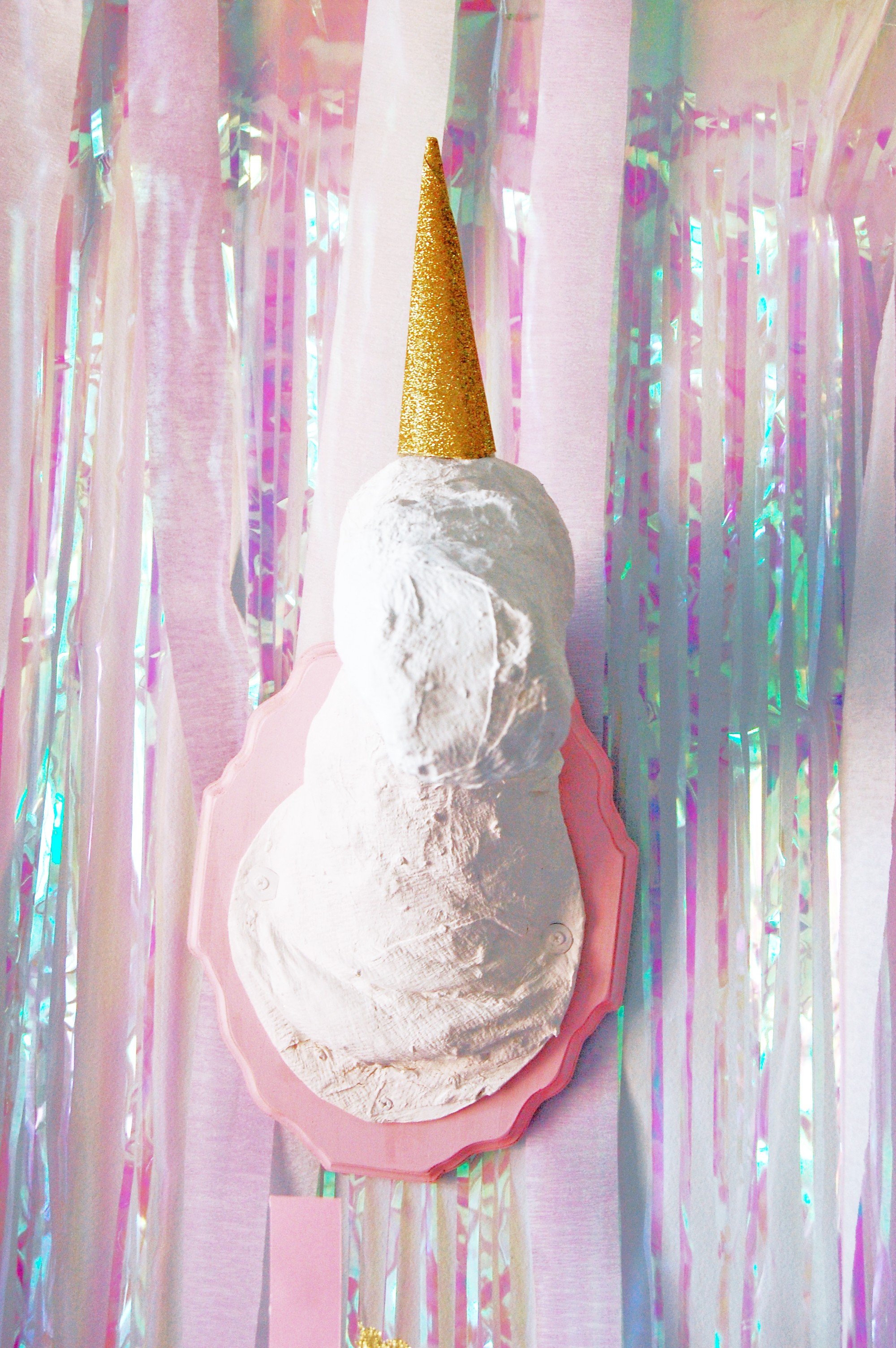 pink and gold unicorn birthday party