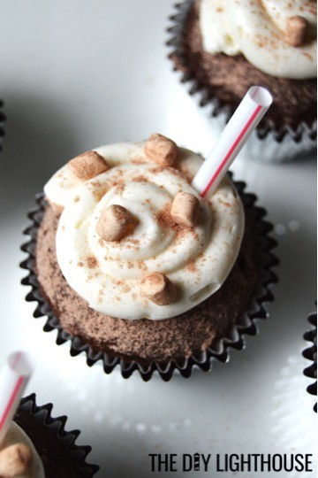 hot-chocolate-cupcakes-close