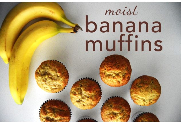 moist banana muffins