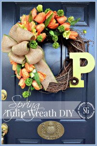 DIY Peach Tulip Wreath