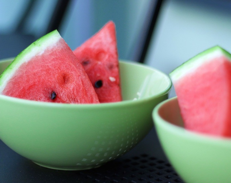 how-to-pick-out-a-good-watermelon-the-diy-lighthouse