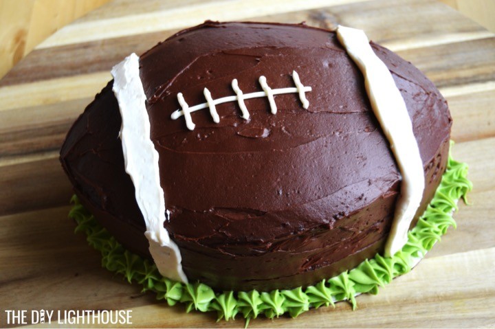 Amazon.com: CakeDrake College Theme Football Cake Top (2 Pieces) Sports  Themed Cake Decor : Grocery & Gourmet Food