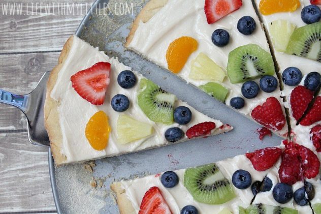 Cheap Dessert Ideas: life-with-my-littles-fruit-pizza-dessert