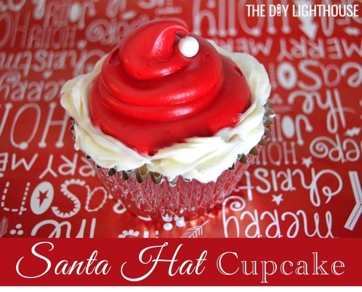 santa-hat-cupcake | Christmas cupcake ideas