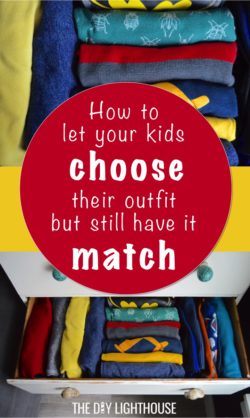 Tip for how to let kids pick their outfit but still match. Parenting advice for letting child dress + choose clothes for the day. Let kid make small choices to build their confidence and independence. Little girl and little boy closet / drawer clothes hack.