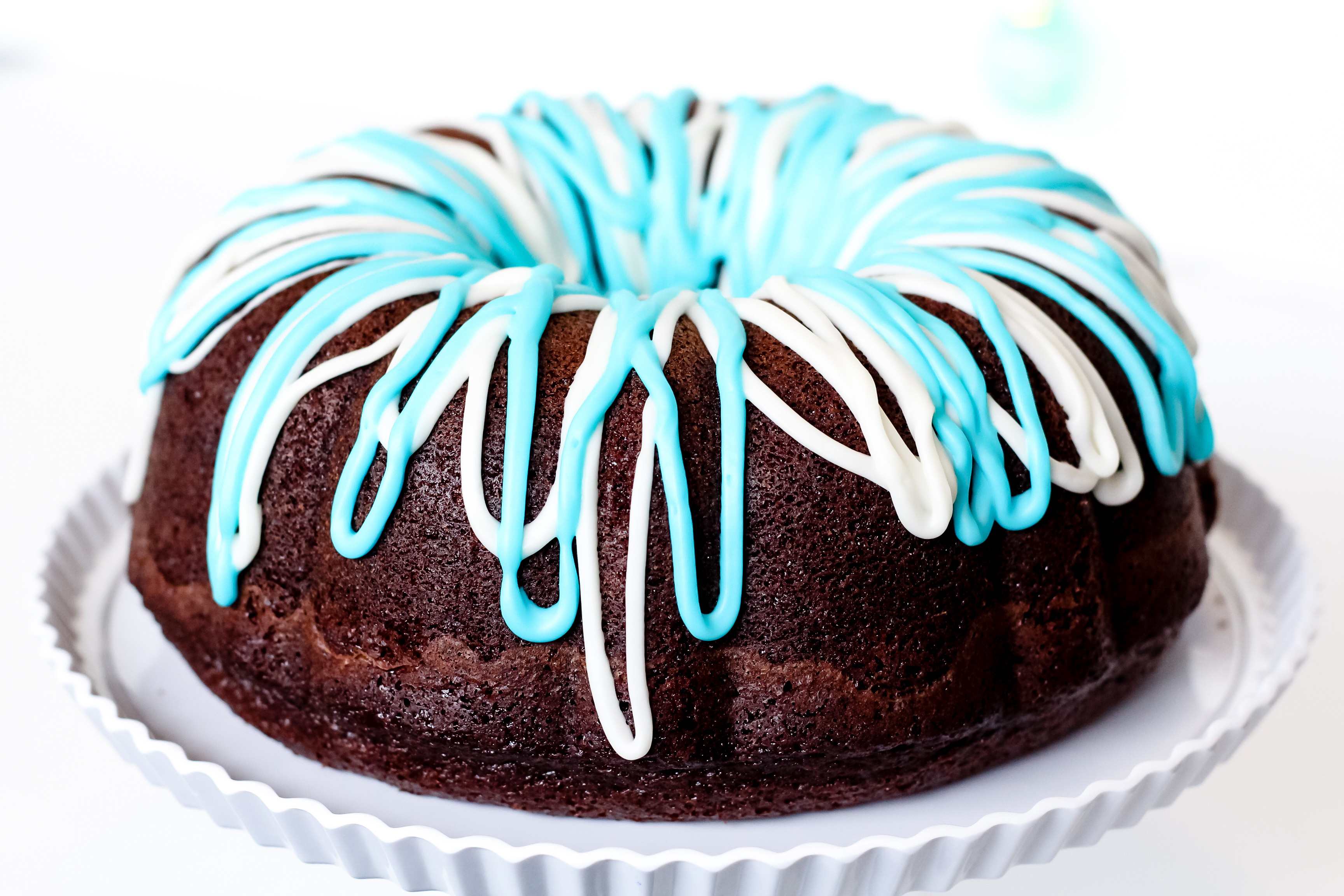 Party Checklist for the Big Game chocolate brownie bundt cake
