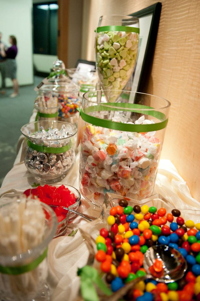 candy bar wedding food ideas