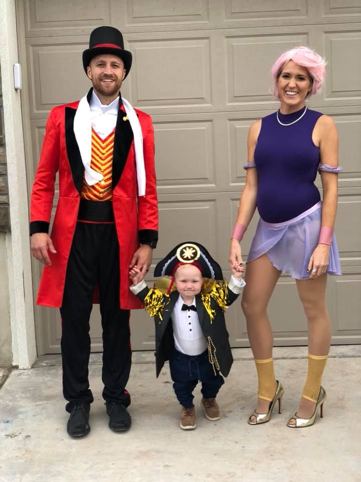The Greatest Showman. Group Halloween costume ideas for your big or small group of family or friends. Creative themed costumes that are easy to DIY or buy last minute.